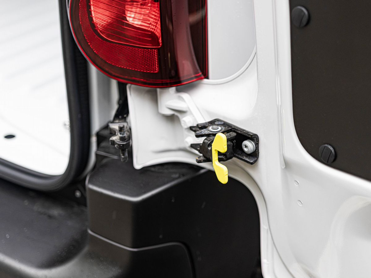 Новый Цельнометаллический фургон Citroen Berlingo: фото 12 Новый Цельнометаллический фургон Citroen Berlingo: фото 12