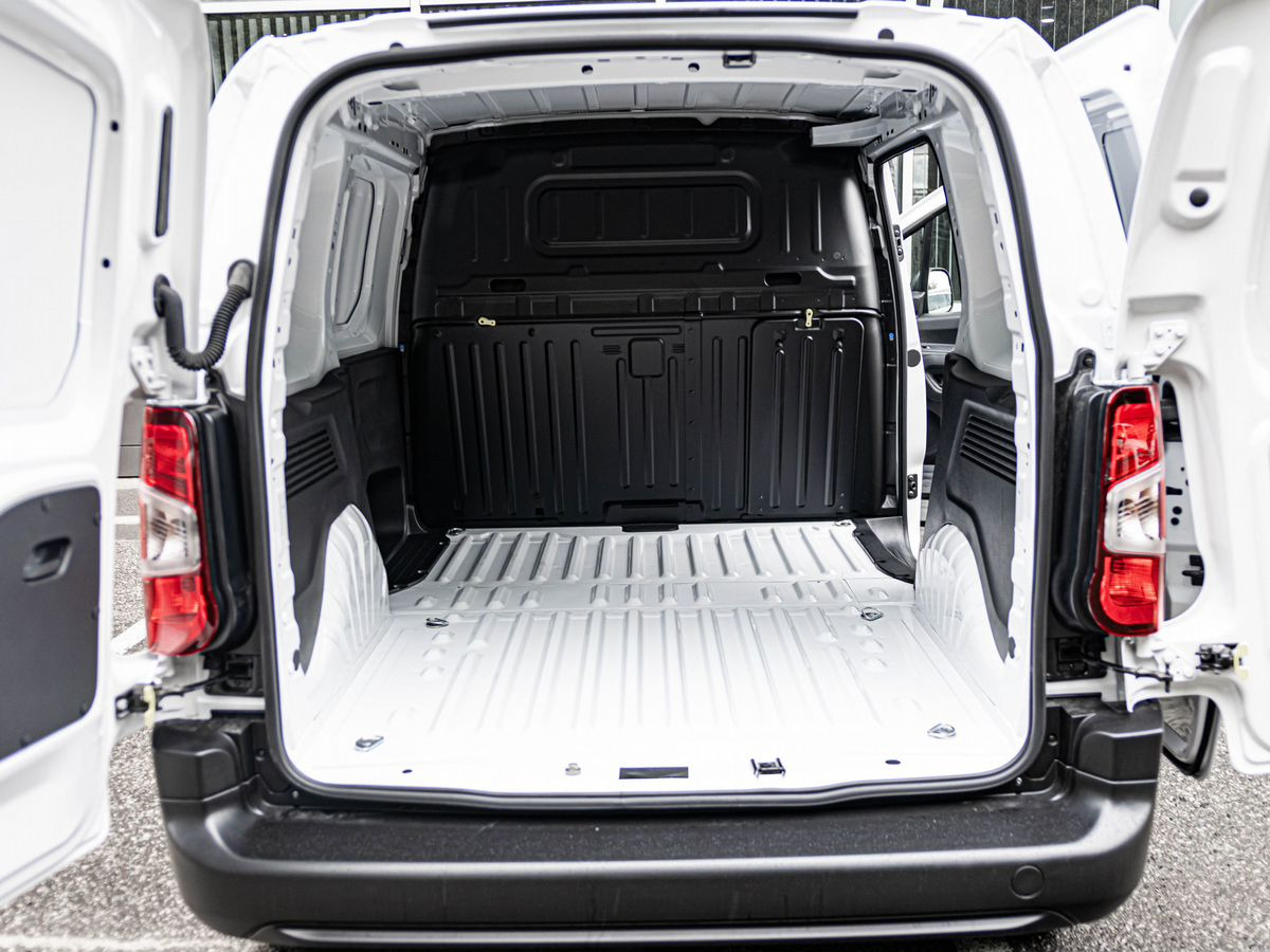 Новый Цельнометаллический фургон Citroen Berlingo: фото 13 Новый Цельнометаллический фургон Citroen Berlingo: фото 13