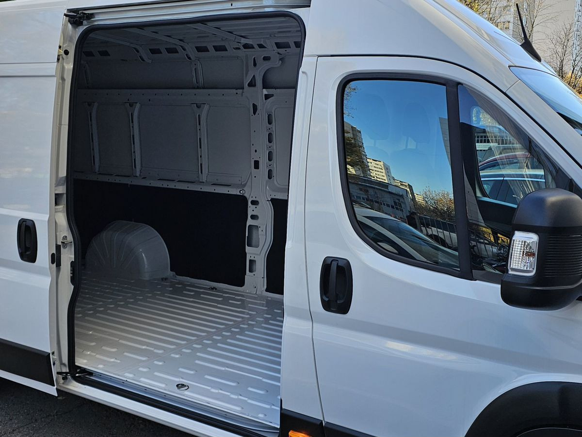 Новый Цельнометаллический фургон Fiat Professional Ducato: фото 15