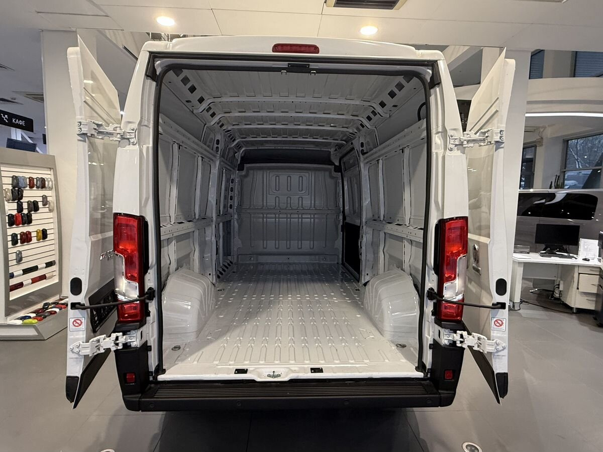 Новый Цельнометаллический фургон Fiat Professional Ducato: фото 14