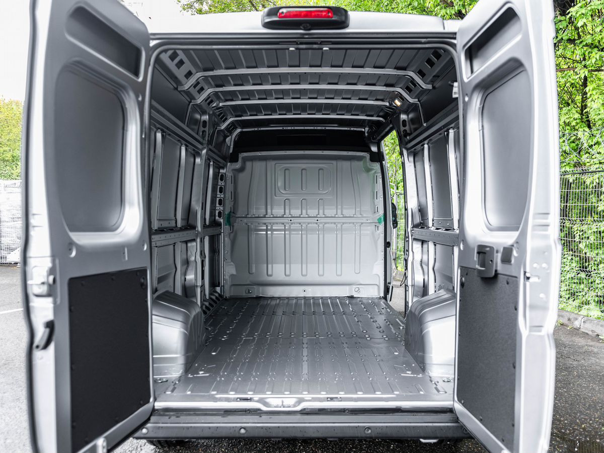 Новый Цельнометаллический фургон Fiat Professional Ducato: фото 11