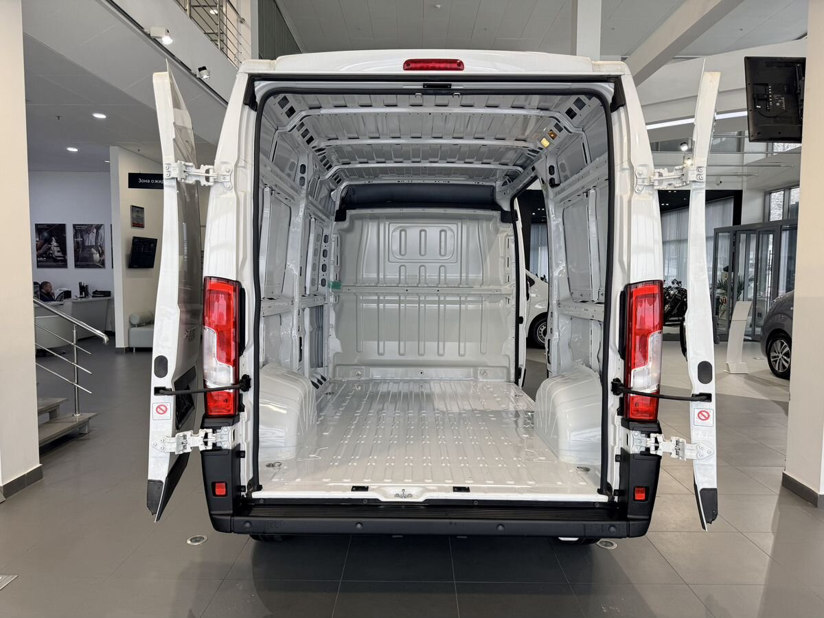 Новый Цельнометаллический фургон Fiat Professional Ducato: фото 20