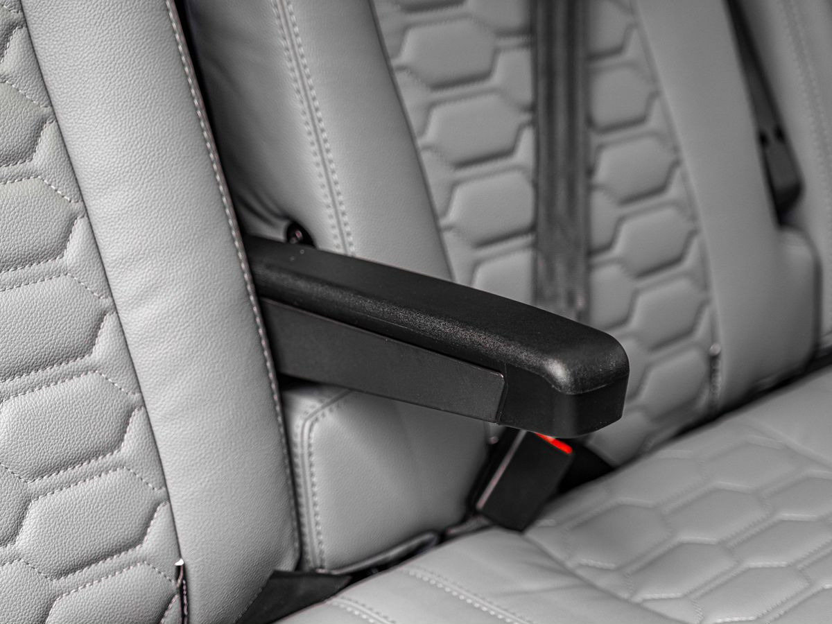 Новый Цельнометаллический фургон, Грузопассажирский фургон Peugeot Boxer: фото 15 Новый Цельнометаллический фургон, Грузопассажирский фургон Peugeot Boxer: фото 15