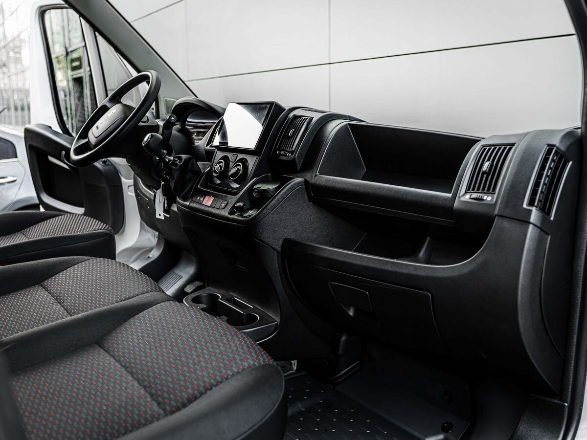 Peugeot Boxer - Цельнометаллический фургон: фото 3 Peugeot Boxer - Цельнометаллический фургон: фото 3