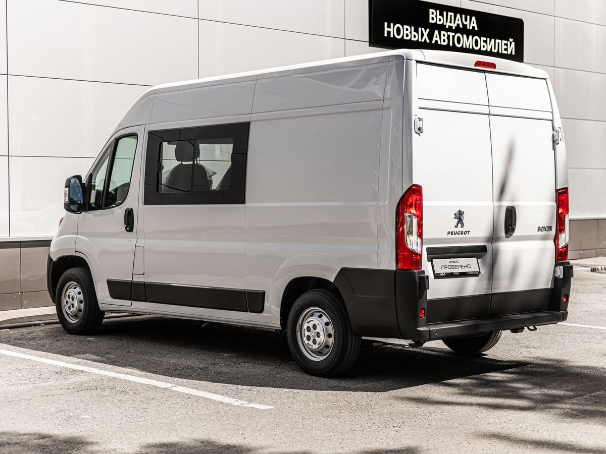 Новый Грузопассажирский фургон Peugeot Boxer: фото 6 Новый Грузопассажирский фургон Peugeot Boxer: фото 6