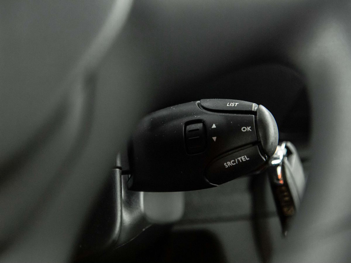 Новый Цельнометаллический фургон Peugeot Expert: фото 19 Новый Цельнометаллический фургон Peugeot Expert: фото 19