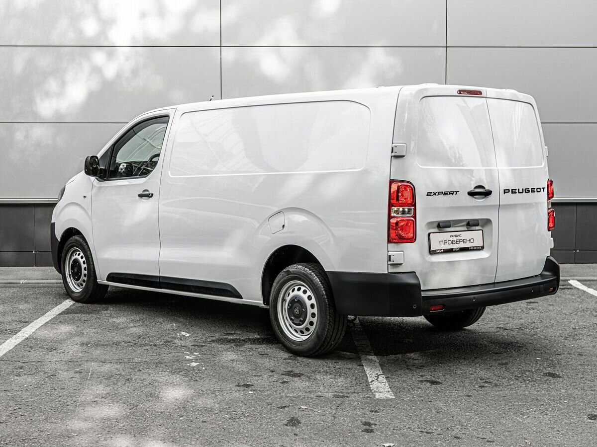 Новый Цельнометаллический фургон Peugeot Expert: фото 10 Новый Цельнометаллический фургон Peugeot Expert: фото 10