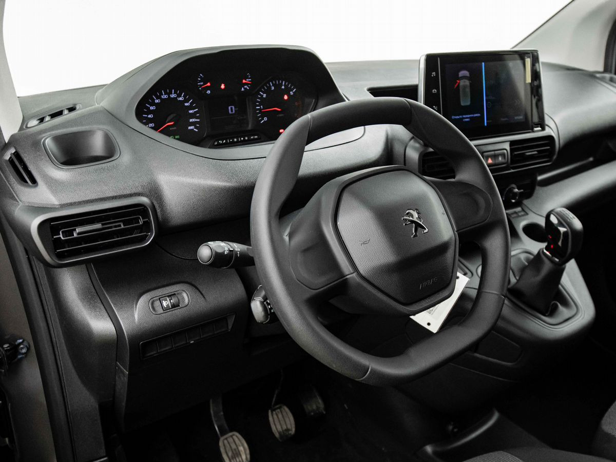 Новый Цельнометаллический фургон Peugeot Partner: фото 14