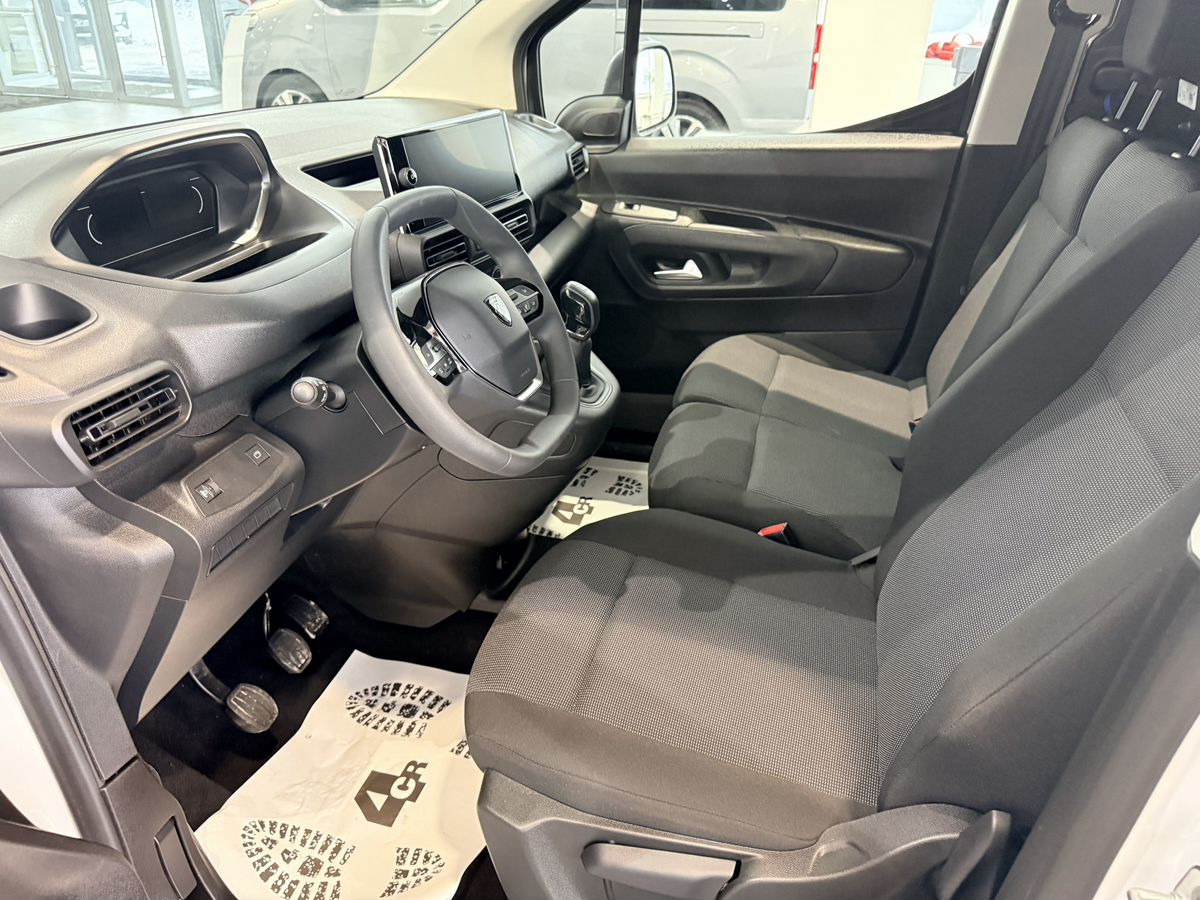 Новый Цельнометаллический фургон Peugeot Partner: фото 27 Новый Цельнометаллический фургон Peugeot Partner: фото 27