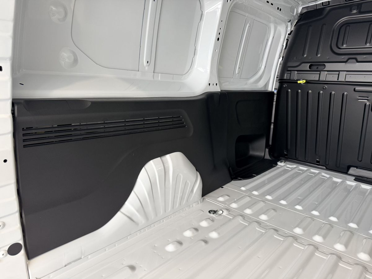 Новый Цельнометаллический фургон Peugeot Partner: фото 21 Новый Цельнометаллический фургон Peugeot Partner: фото 21