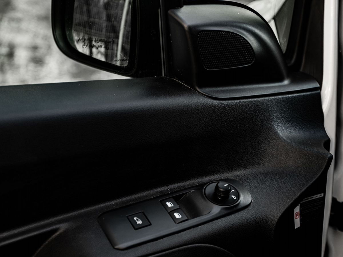 Новый Фургон-рефрижератор Peugeot Partner: фото 18 Новый Фургон-рефрижератор Peugeot Partner: фото 18