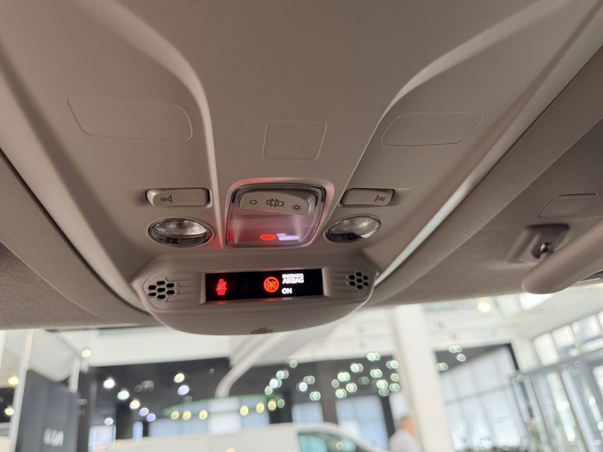 Новый Цельнометаллический фургон Peugeot Partner: фото 30 Новый Цельнометаллический фургон Peugeot Partner: фото 30