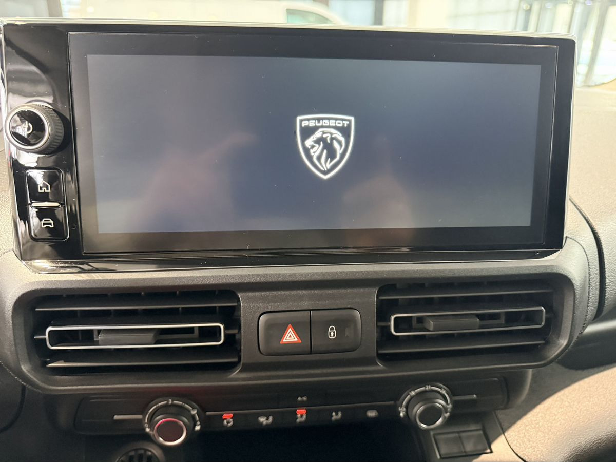 Новый Цельнометаллический фургон Peugeot Partner: фото 29 Новый Цельнометаллический фургон Peugeot Partner: фото 29