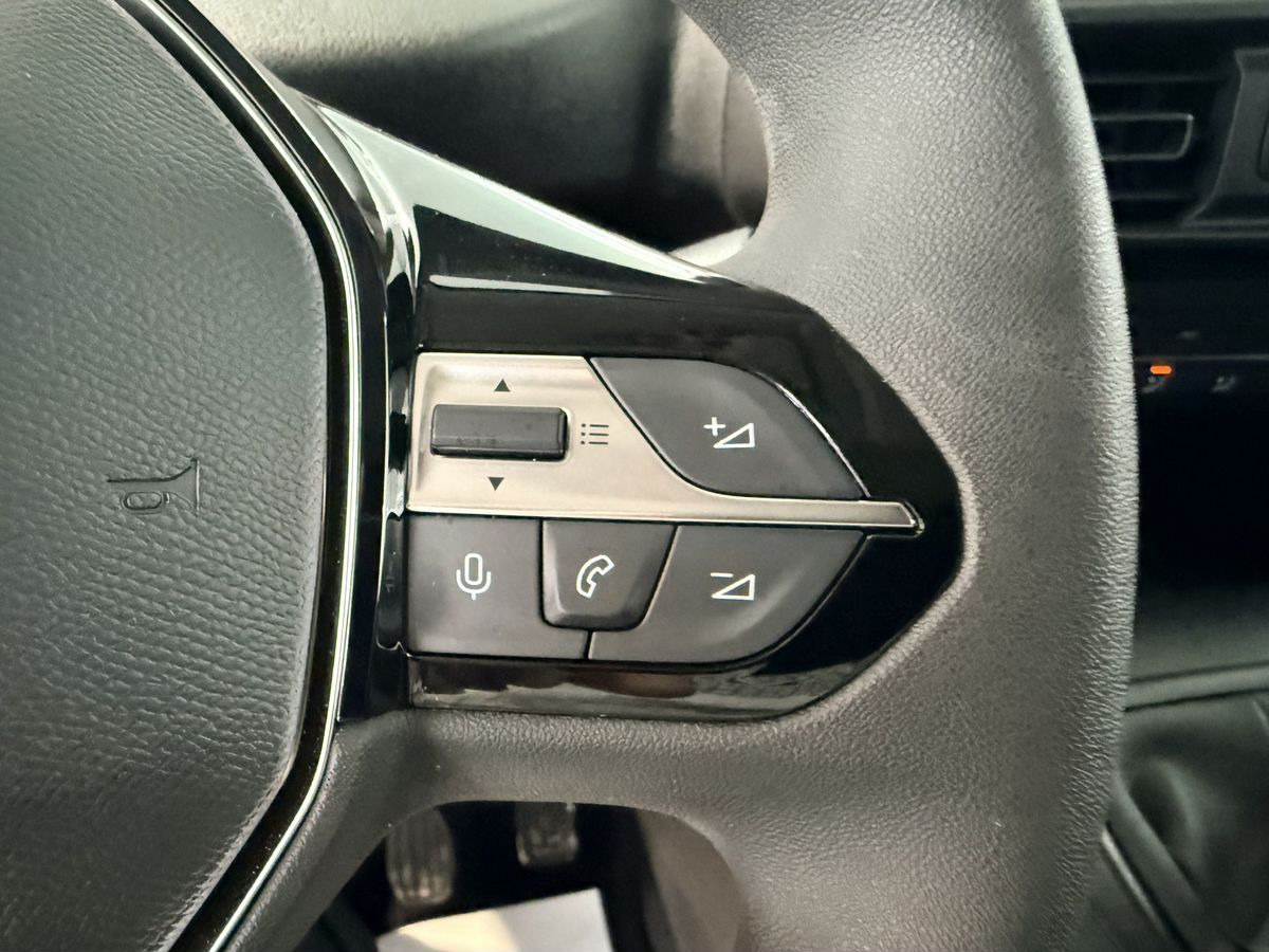 Новый Цельнометаллический фургон Peugeot Partner: фото 33 Новый Цельнометаллический фургон Peugeot Partner: фото 33