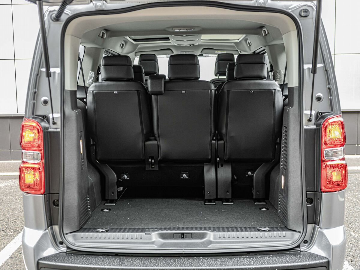 Новый Пассажирский фургон Peugeot Traveller, I Рестайлинг Long 2.0d AT (150 л.с.) Business: фото 12 Новый Пассажирский фургон Peugeot Traveller, I Рестайлинг Long 2.0d AT (150 л.с.) Business: фото 12