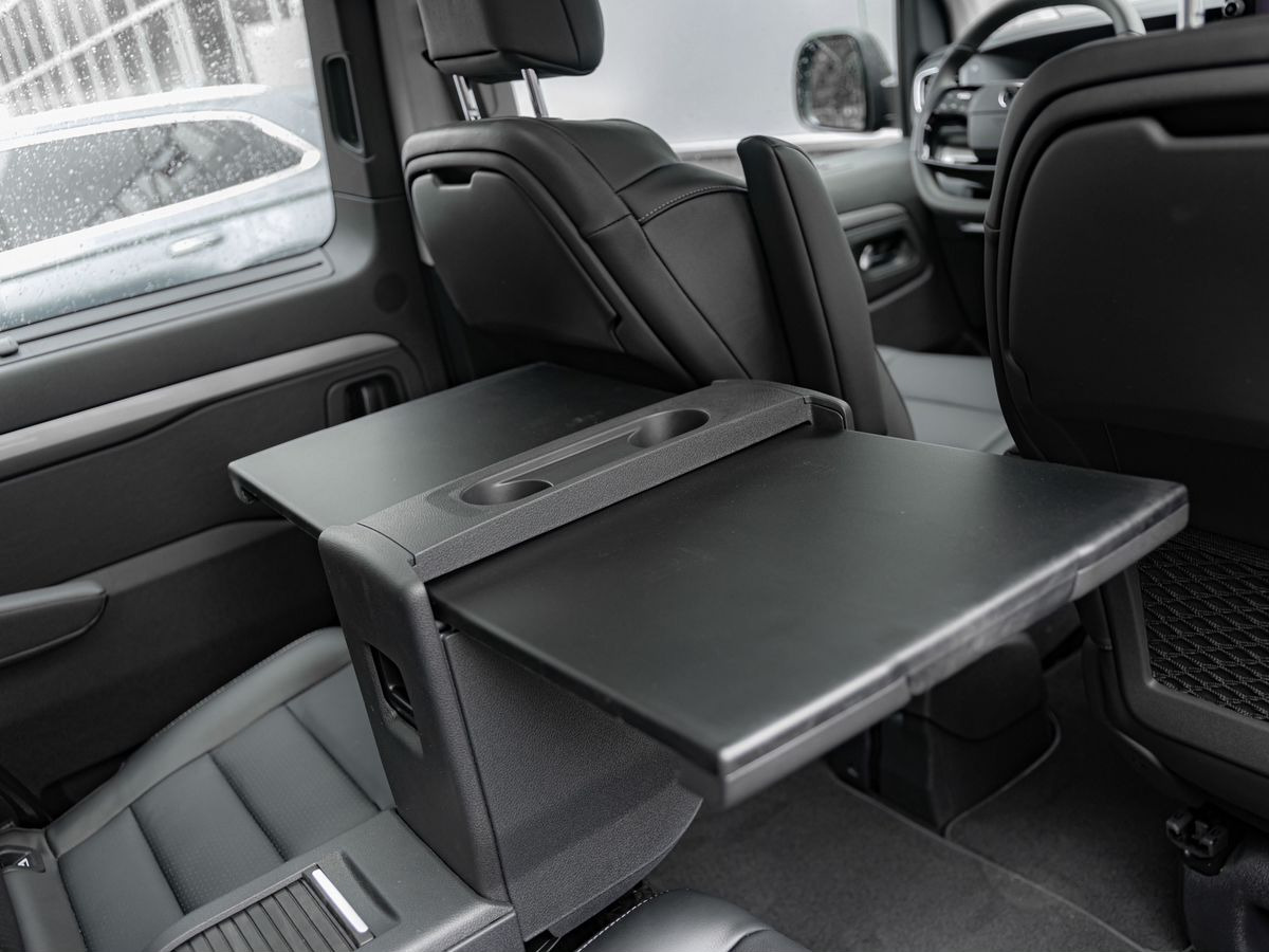 Новый Пассажирский фургон Peugeot Traveller, I Рестайлинг Long 2.0d AT (150 л.с.) Business: фото 17 Новый Пассажирский фургон Peugeot Traveller, I Рестайлинг Long 2.0d AT (150 л.с.) Business: фото 17