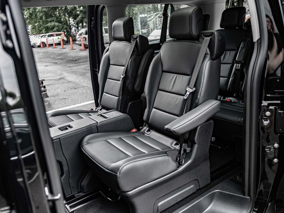 Новый Пассажирский фургон Peugeot Traveller, I Рестайлинг Long 2.0d AT (150 л.с.) Business: фото 14 Новый Пассажирский фургон Peugeot Traveller, I Рестайлинг Long 2.0d AT (150 л.с.) Business: фото 14