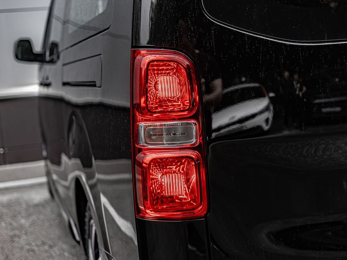 Новый Пассажирский фургон Peugeot Traveller, I Рестайлинг Long 2.0d AT (150 л.с.) Business: фото 10 Новый Пассажирский фургон Peugeot Traveller, I Рестайлинг Long 2.0d AT (150 л.с.) Business: фото 10