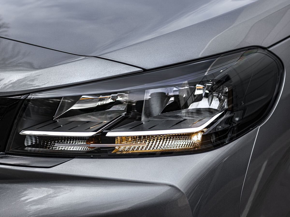 Новый Пассажирский фургон Peugeot Traveller, I Рестайлинг Long 2.0d AT (150 л.с.) Business: фото 10 Новый Пассажирский фургон Peugeot Traveller, I Рестайлинг Long 2.0d AT (150 л.с.) Business: фото 10