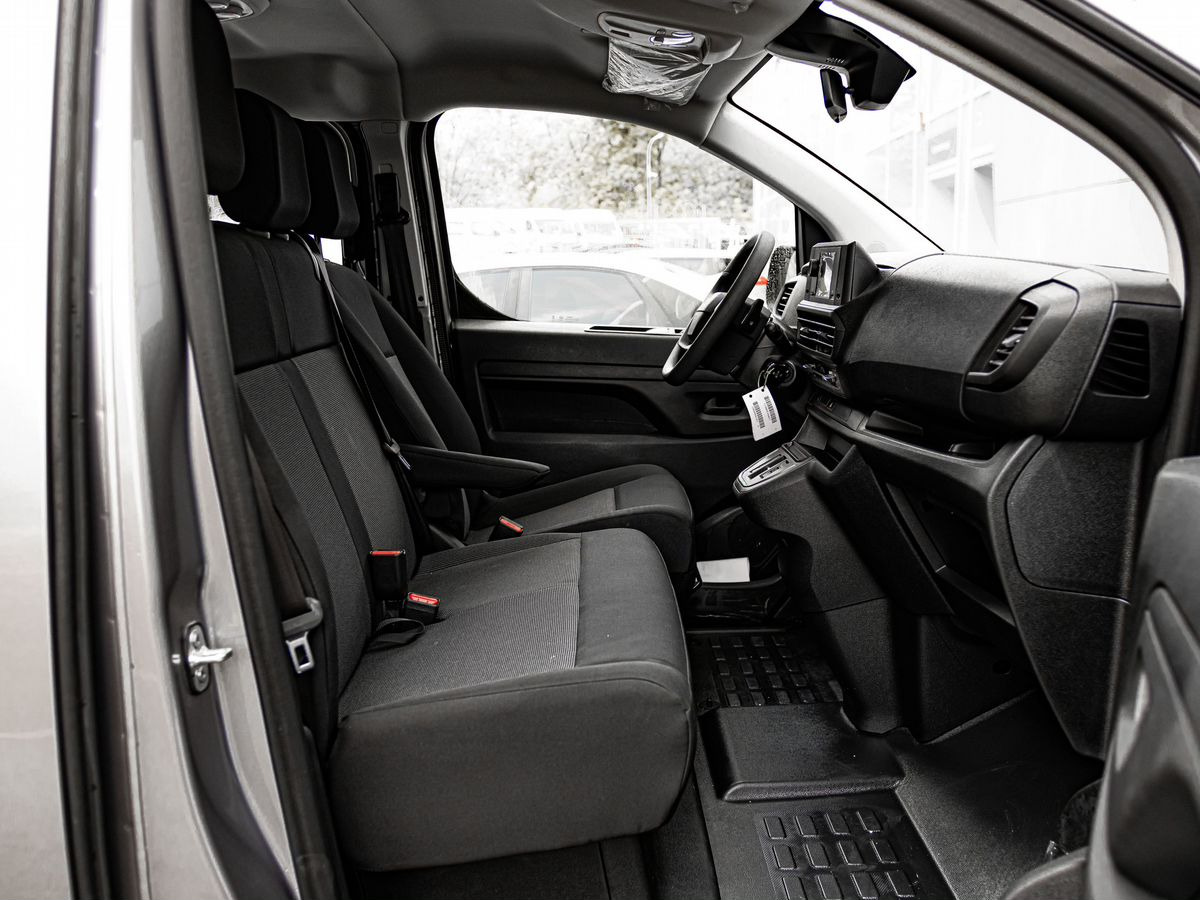 Новый Пассажирский фургон Peugeot Traveller, I Рестайлинг Long 2.0d AT (150 л.с.) Business: фото 15 Новый Пассажирский фургон Peugeot Traveller, I Рестайлинг Long 2.0d AT (150 л.с.) Business: фото 15