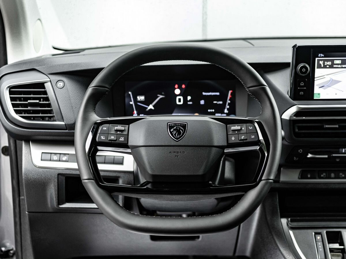 Новый Пассажирский фургон Peugeot Traveller, I Рестайлинг Long 2.0d AT (150 л.с.) Business: фото 20 Новый Пассажирский фургон Peugeot Traveller, I Рестайлинг Long 2.0d AT (150 л.с.) Business: фото 20