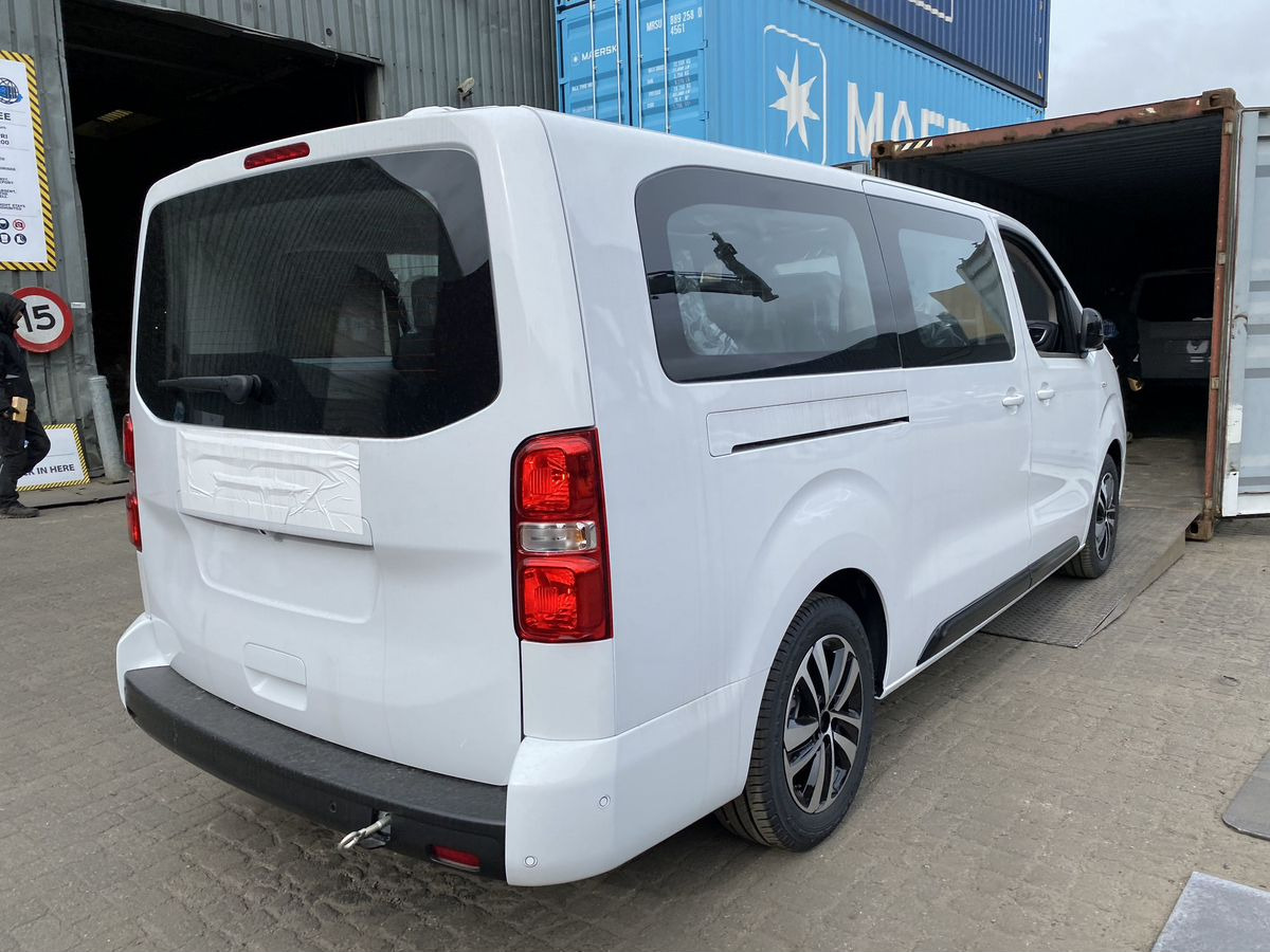 Новый Пассажирский фургон Peugeot Traveller, I Рестайлинг Long 2.0d AT (150 л.с.) Business: фото 8