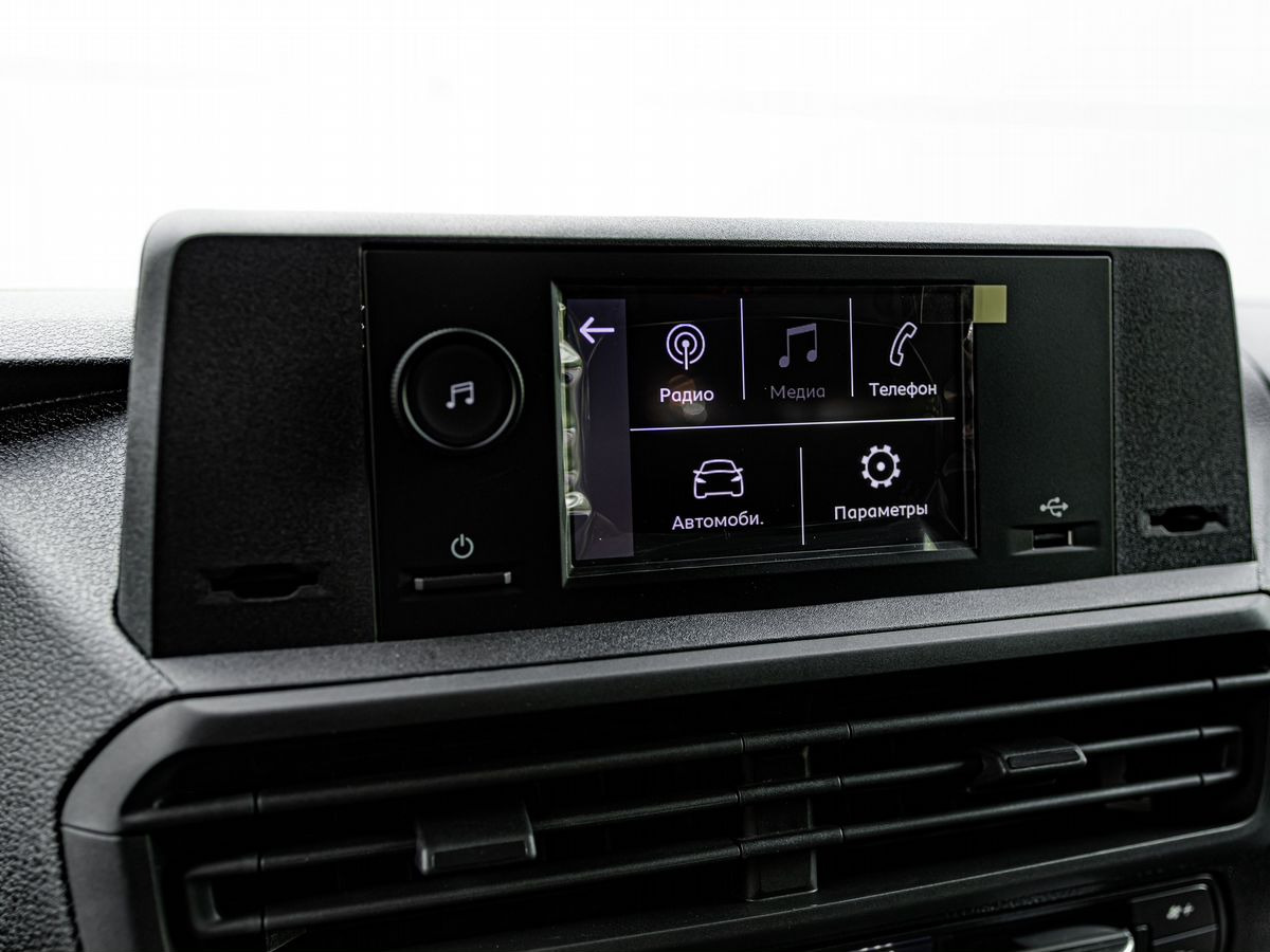 Новый Пассажирский фургон Peugeot Traveller, I Рестайлинг Long 2.0d AT (150 л.с.) Business: фото 20 Новый Пассажирский фургон Peugeot Traveller, I Рестайлинг Long 2.0d AT (150 л.с.) Business: фото 20