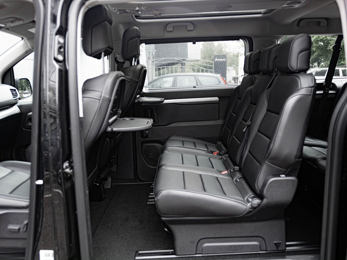 Новый Пассажирский фургон Peugeot Traveller, I Рестайлинг Long 2.0d AT (150 л.с.) Business: фото 17 Новый Пассажирский фургон Peugeot Traveller, I Рестайлинг Long 2.0d AT (150 л.с.) Business: фото 17