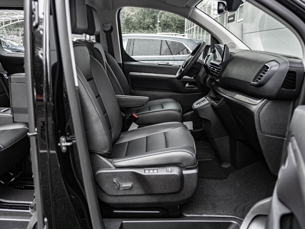 Новый Пассажирский фургон Peugeot Traveller, I Рестайлинг Long 2.0d AT (150 л.с.) Business: фото 13 Новый Пассажирский фургон Peugeot Traveller, I Рестайлинг Long 2.0d AT (150 л.с.) Business: фото 13