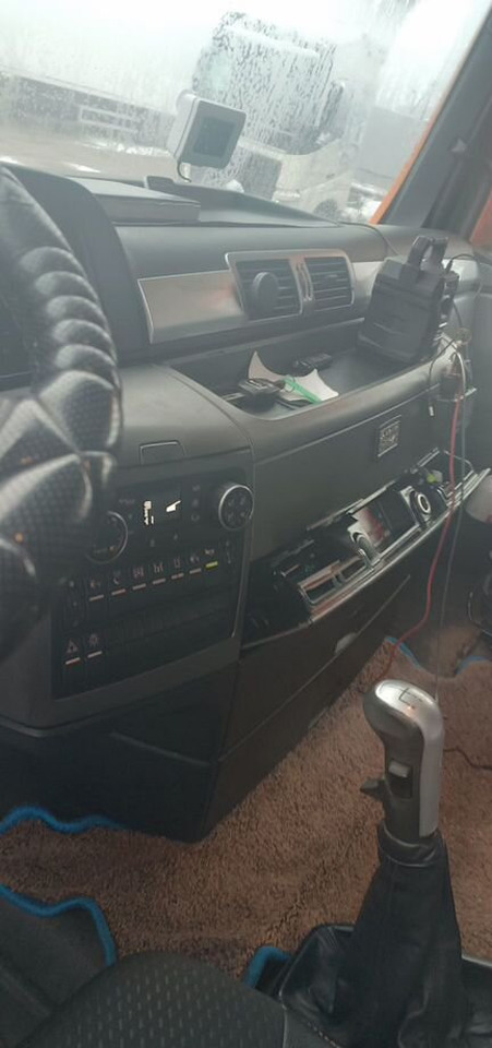 Тягач MAN TGX: фото 10 Тягач MAN TGX: фото 10