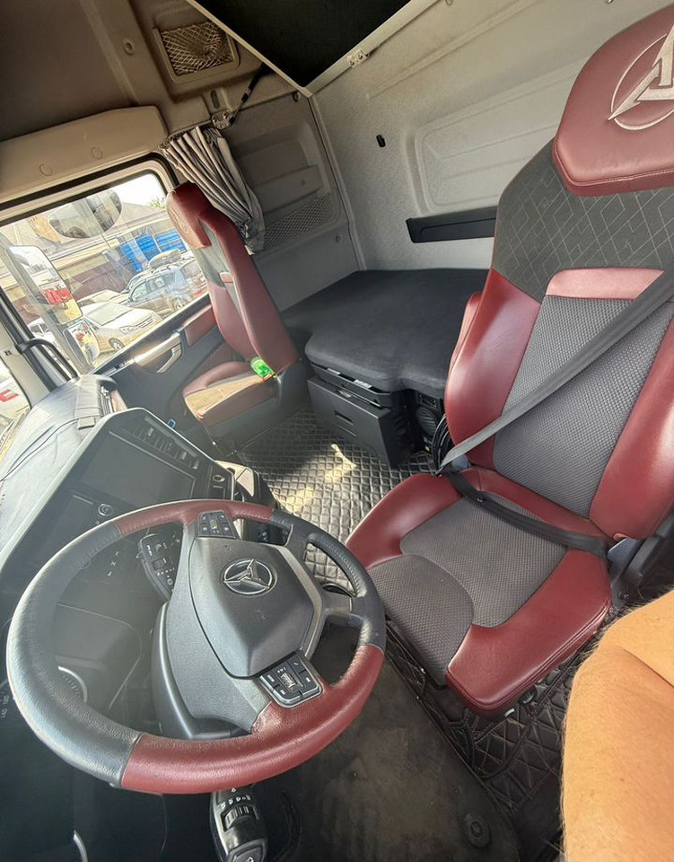 Тягач SANY D525: фото 17 Тягач SANY D525: фото 17