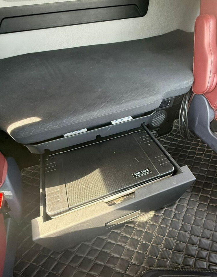 Тягач SANY D525: фото 7 Тягач SANY D525: фото 7