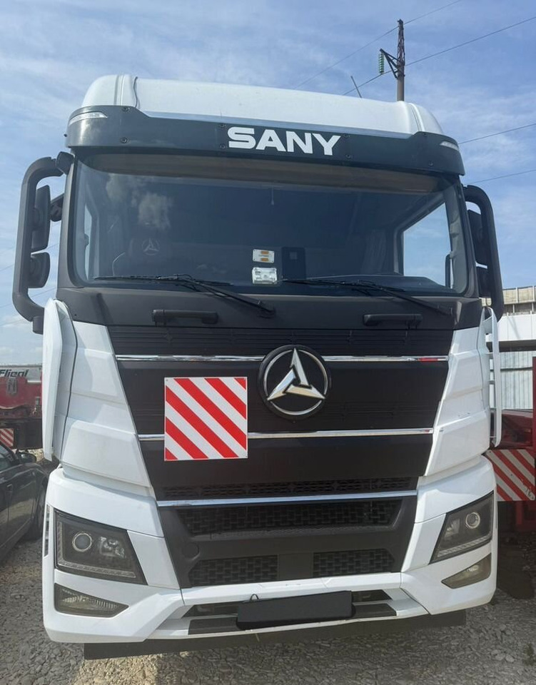 SANY D525 - Тягач: фото 1 SANY D525 - Тягач: фото 1