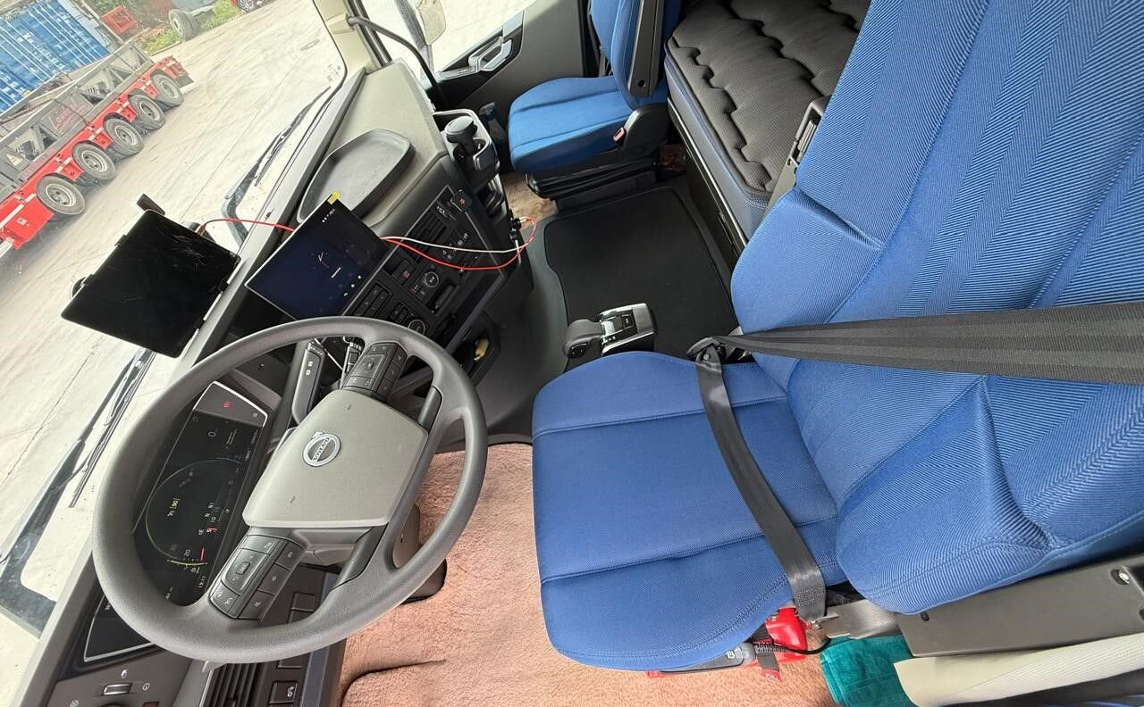 Новый Тягач Volvo FH: фото 7