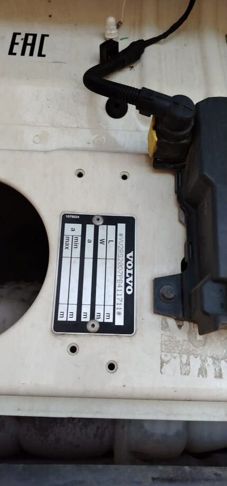 Тягач Volvo FH: фото 10