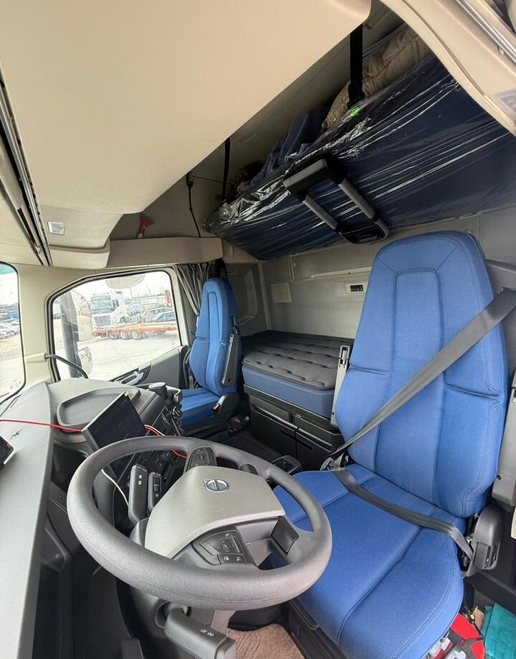 Новый Тягач Volvo FH: фото 8