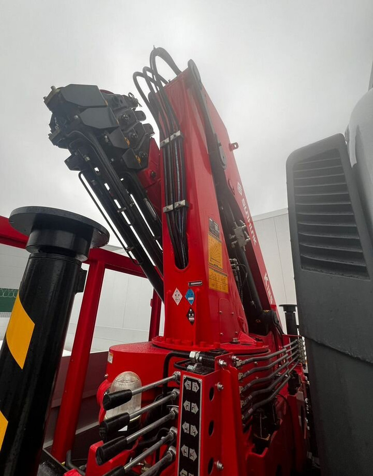 Dongfeng C120L - Грузовик бортовой/ Платформа, Автоманипулятор: фото 2 Dongfeng C120L - Грузовик бортовой/ Платформа, Автоманипулятор: фото 2