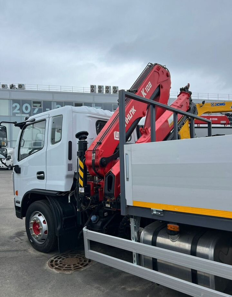 Dongfeng C120L - Грузовик бортовой/ Платформа, Автоманипулятор: фото 3 Dongfeng C120L - Грузовик бортовой/ Платформа, Автоманипулятор: фото 3