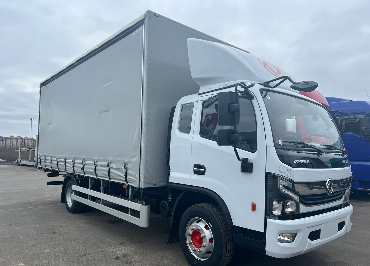 Dongfeng C120L - Тентованный грузовик: фото 1 Dongfeng C120L - Тентованный грузовик: фото 1