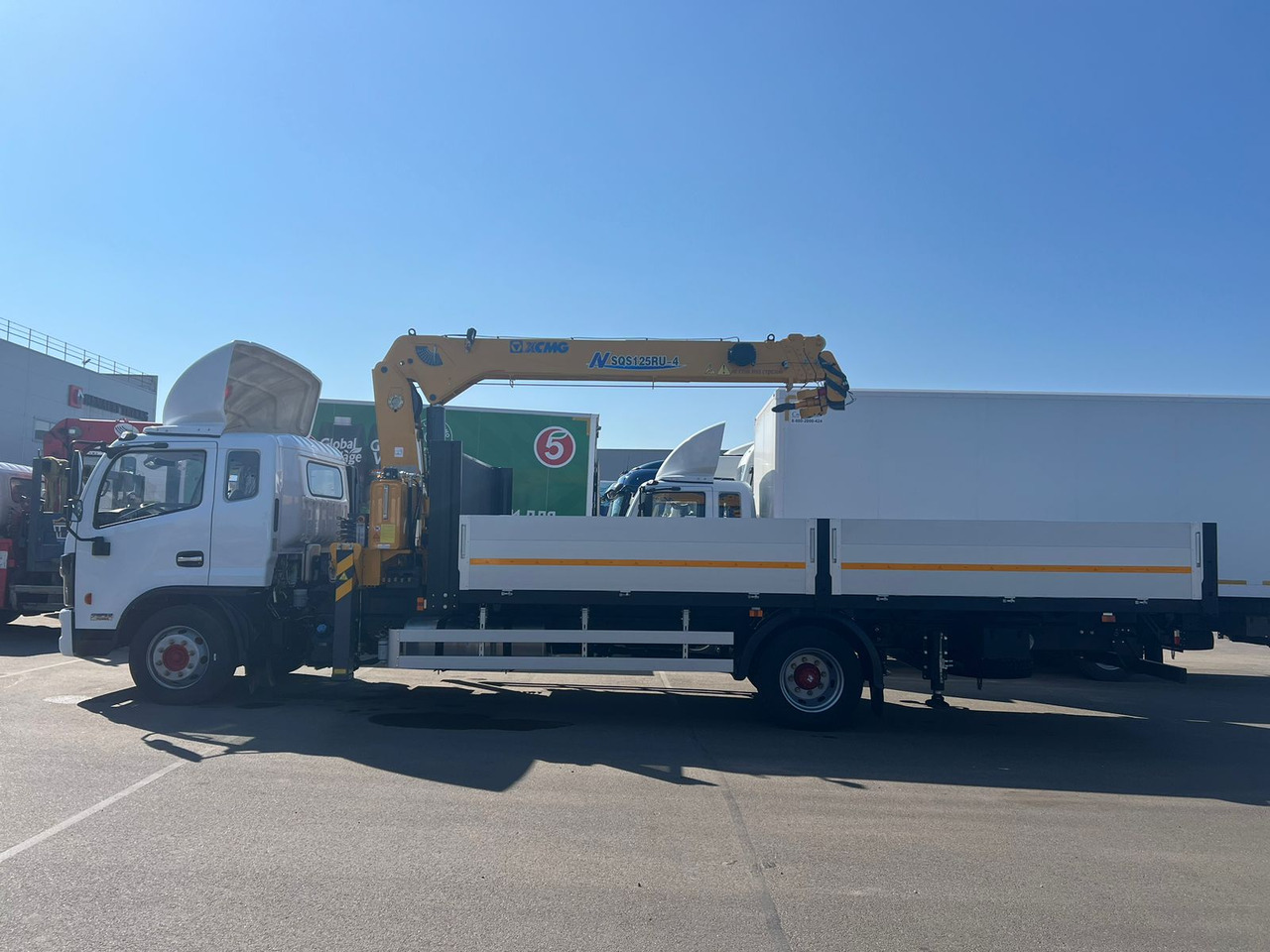 Dongfeng C120M - Бортовой грузовик/ Платформа, Автоманипулятор: фото 4 Dongfeng C120M - Бортовой грузовик/ Платформа, Автоманипулятор: фото 4
