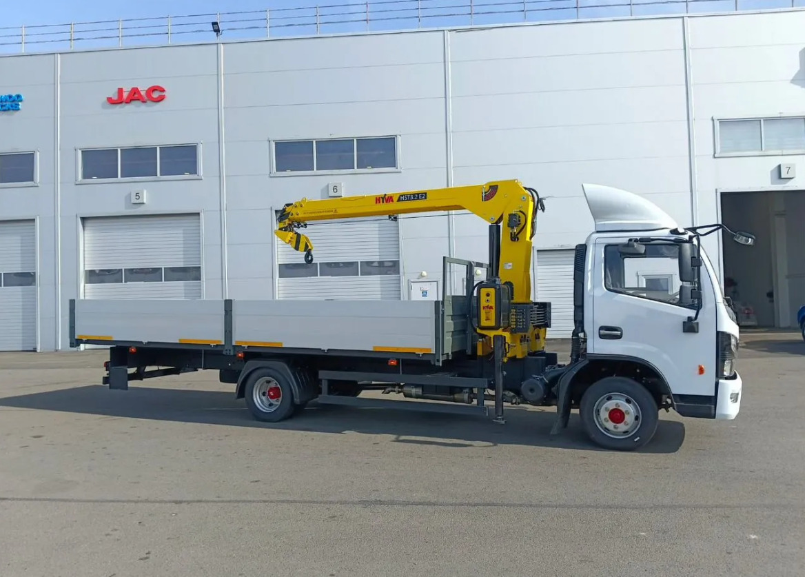 Dongfeng C80L - Бортовой грузовик/ Платформа, Автоманипулятор: фото 5 Dongfeng C80L - Бортовой грузовик/ Платформа, Автоманипулятор: фото 5