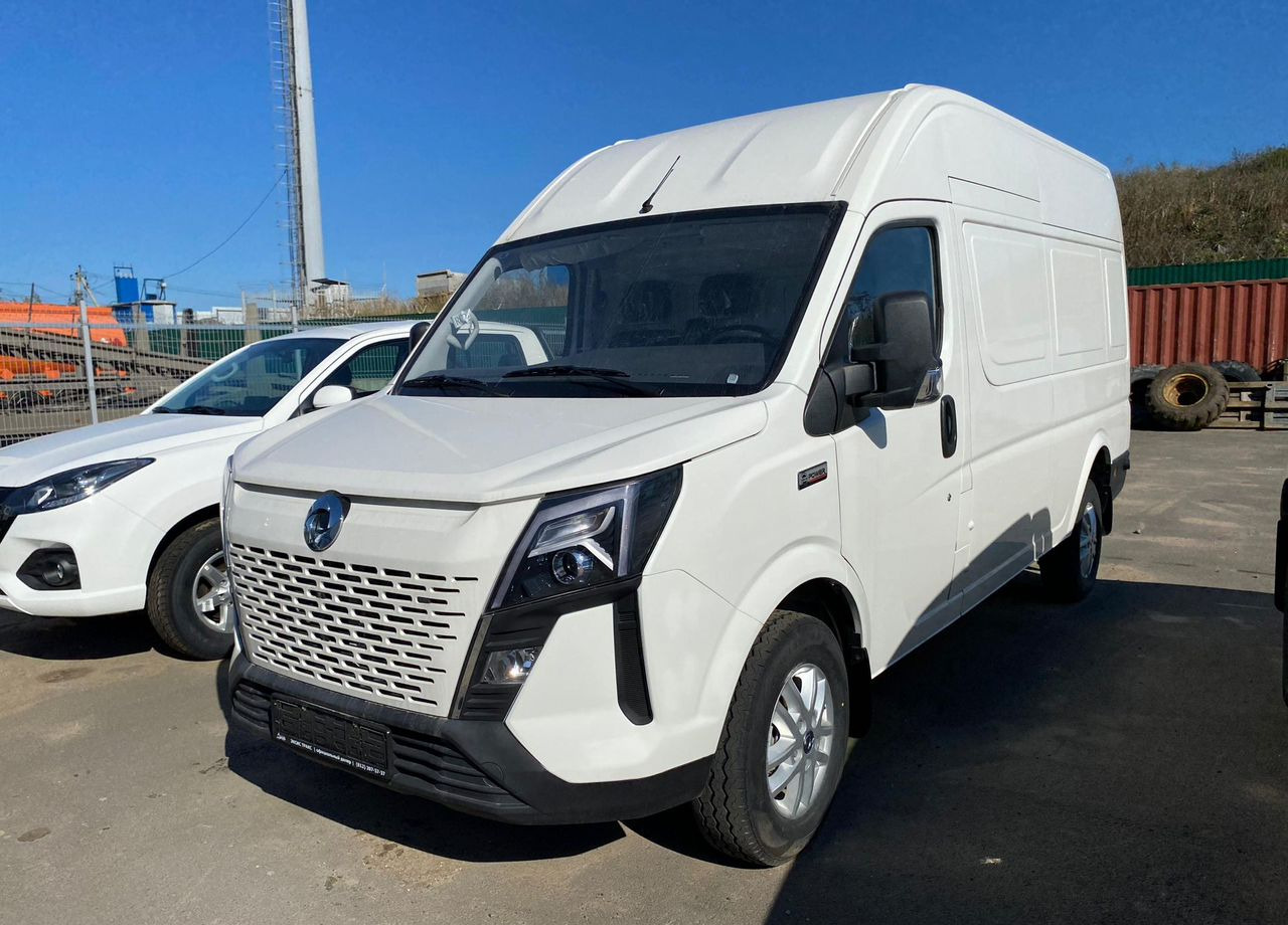 Dongfeng K33 - Цельнометаллический фургон: фото 1 Dongfeng K33 - Цельнометаллический фургон: фото 1