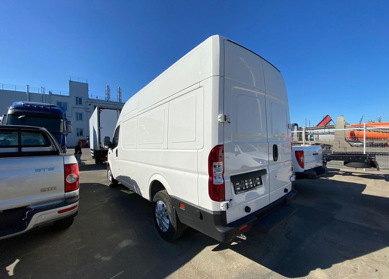 Dongfeng K33 - Цельнометаллический фургон: фото 4 Dongfeng K33 - Цельнометаллический фургон: фото 4