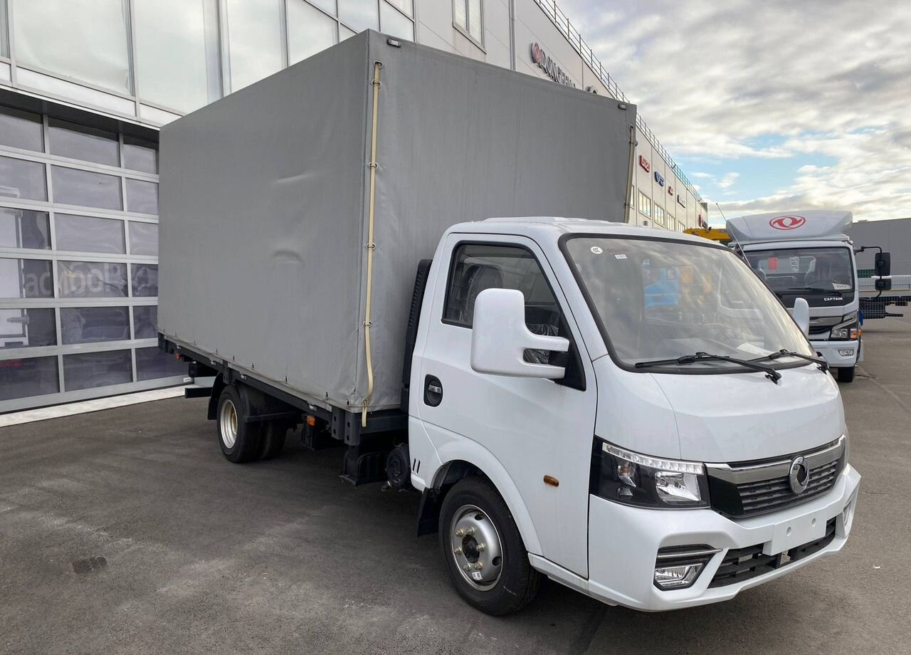 Dongfeng Q35L - Тентованный фургон: фото 1 Dongfeng Q35L - Тентованный фургон: фото 1