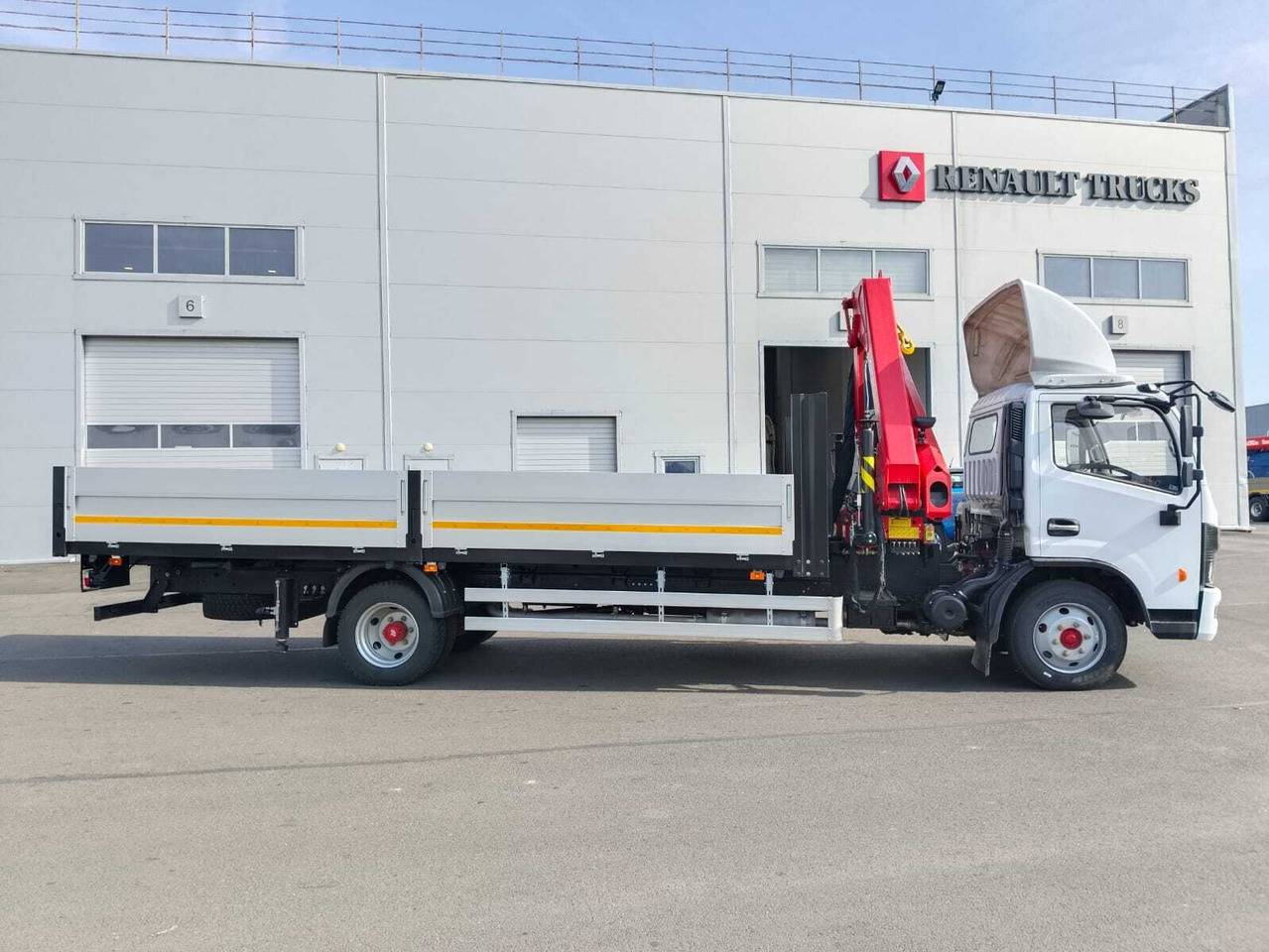 Новый Бортовой грузовик/ Платформа, Автоманипулятор Dongfeng С120М: фото 6