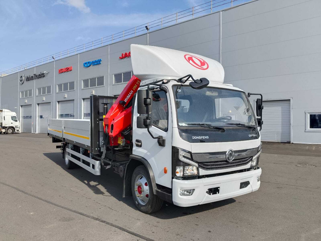 Dongfeng С120М - Бортовой грузовик/ Платформа, Автоманипулятор: фото 1 Dongfeng С120М - Бортовой грузовик/ Платформа, Автоманипулятор: фото 1