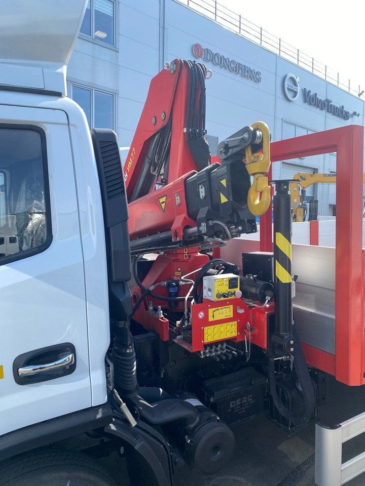 Dongfeng Z80L - Бортовой грузовик/ Платформа, Автоманипулятор: фото 4 Dongfeng Z80L - Бортовой грузовик/ Платформа, Автоманипулятор: фото 4