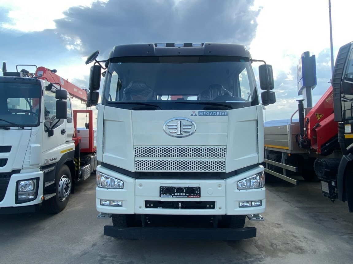 FAW 3250 - Бортовой грузовик/ Платформа, Автоманипулятор: фото 2 FAW 3250 - Бортовой грузовик/ Платформа, Автоманипулятор: фото 2