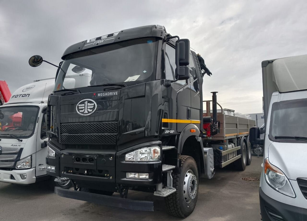 FAW J6P CA3250 - Грузовик бортовой/ Платформа, Автоманипулятор: фото 1 FAW J6P CA3250 - Грузовик бортовой/ Платформа, Автоманипулятор: фото 1