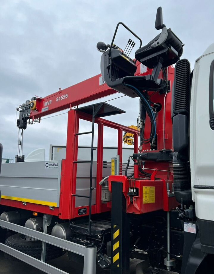 Isuzu Giga (C-series) - Грузовик бортовой/ Платформа, Автоманипулятор: фото 2 Isuzu Giga (C-series) - Грузовик бортовой/ Платформа, Автоманипулятор: фото 2